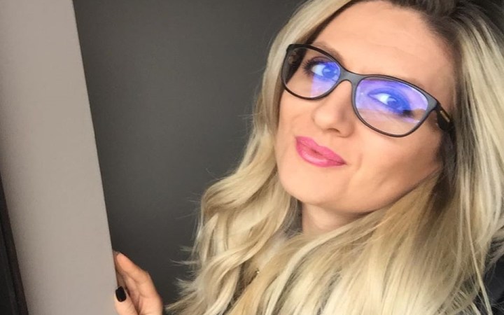 „Mi-am propus nu doar că voi supraviețui cancerului la sân, ci că voi înflori după cancer”. Povestea Cosminei Grigore