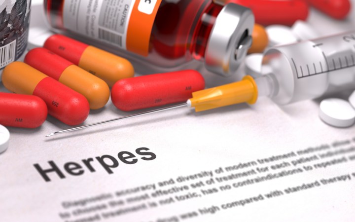 herpesul genital simptome si tratament. medicamente si injectii pentru herpes
