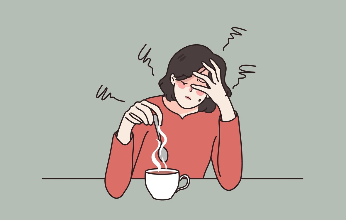 lipsa somnului efecte dezastruoase pentru sanatate. femeie obosita bea cafea