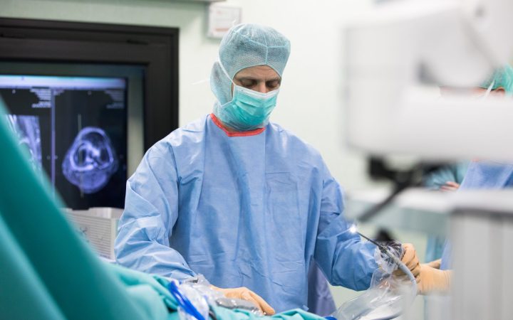 Cum putem trata și preveni afecțiunile umărului