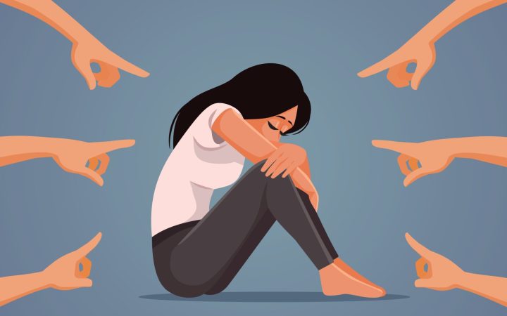 Tânără care trăiește sentimente de vinovăție și rușine