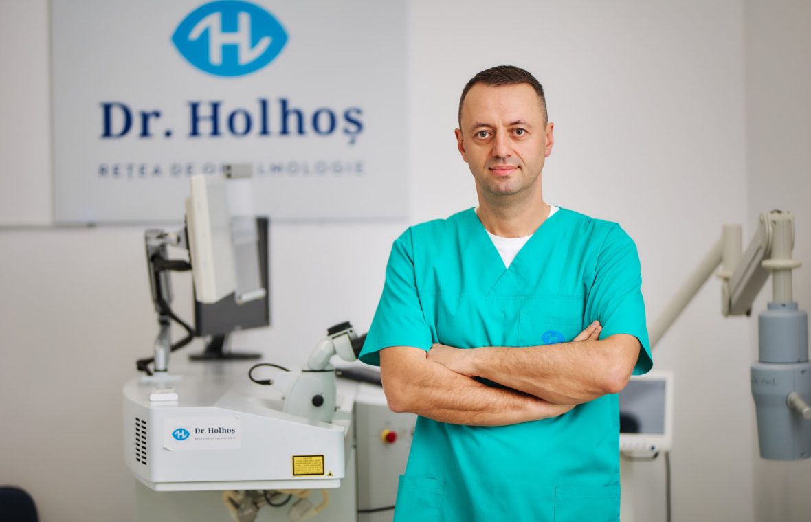 Dr. Holhos in clinica lui