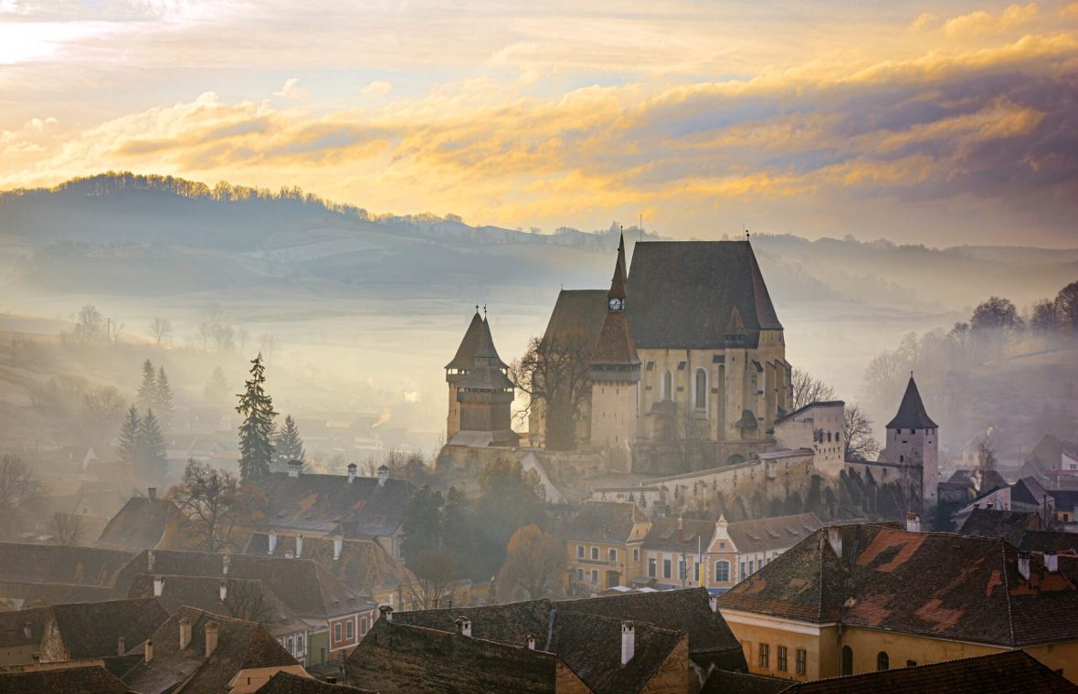 unde să mergi în vacanță în ianuarie - biertan