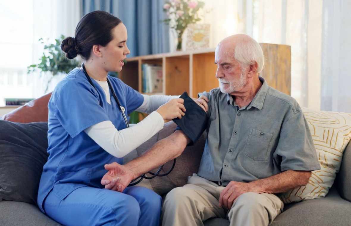 Tensiune arterială și vârsta: cum se modifică valorile odată cu înaintarea în vârstă