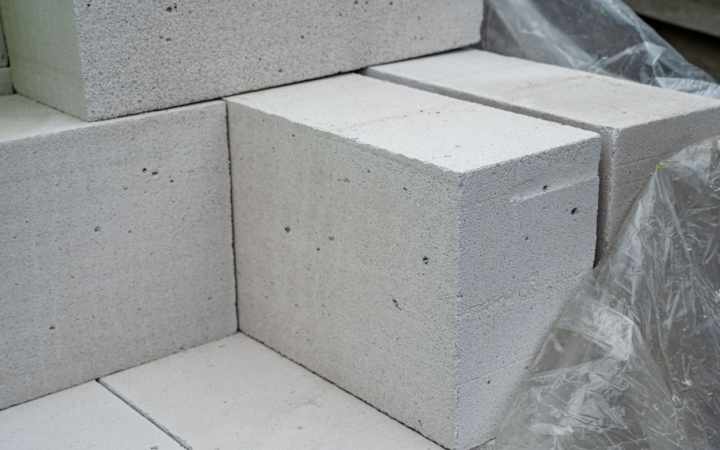 Sfaturi pentru alegerea BCA-ului potrivit și calculul corect al necesarului de material