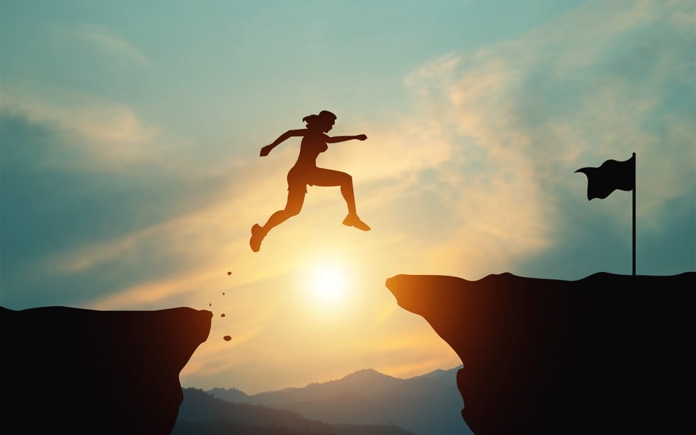 De ce unii oameni reușesc, iar alții rămân cu intenția. 5 recomandări surprinzător de simple care cresc șansele să îți atingi obiectivele