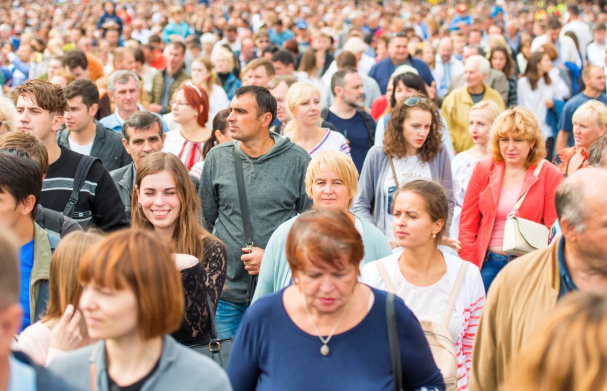 grup mare de oameni populație generală