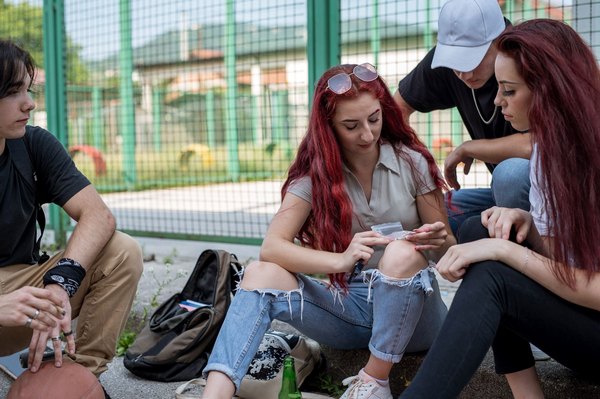 Ce poate face canabisul în creierul unui adolescent? Studiu pe 11.000 de copii, urmăriți timp de 7 ani