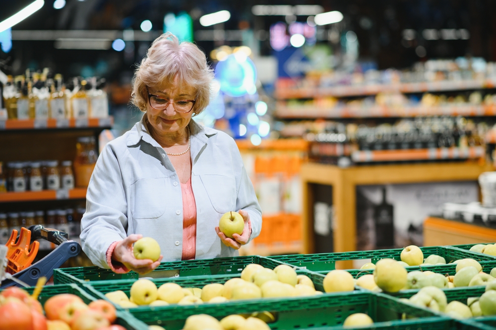 O dietă bogată în legume și fructe ajută la scăderea hipertensiunii și reduce riscul de boli de inimă și accident vascular cerebral. Foto: Shutterstock